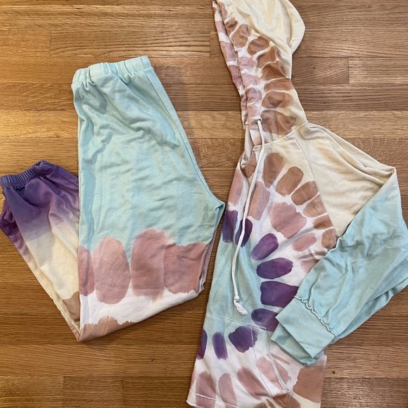 Tie-dye Jogger Sweat Suit - Picture 1 of 4